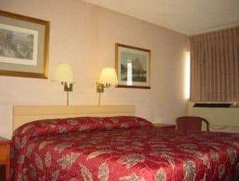 Howard Johnson By Wyndham Denver West Wheat Ridge